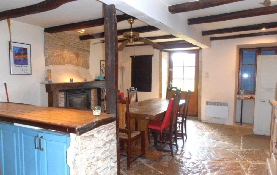 AGENCE TIC RUFFEC : Maison / Villa | LEZAY (79120) | 180 m2 | 199 950 &euro; 