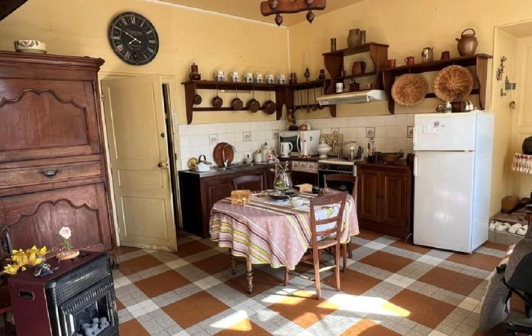 AGENCE TIC RUFFEC : Maison / Villa | RUFFEC (16700) | 162 m2 | 170 200 € 