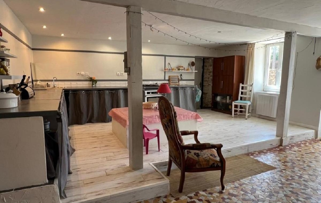 AGENCE TIC RUFFEC : Maison / Villa | SAUZE-VAUSSAIS (79190) | 154 m2 | 118 270 &euro; 