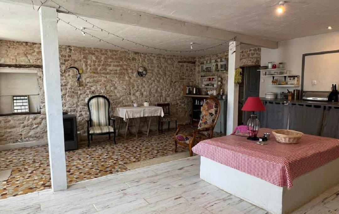AGENCE TIC RUFFEC : Maison / Villa | SAUZE-VAUSSAIS (79190) | 154 m2 | 118 270 &euro; 