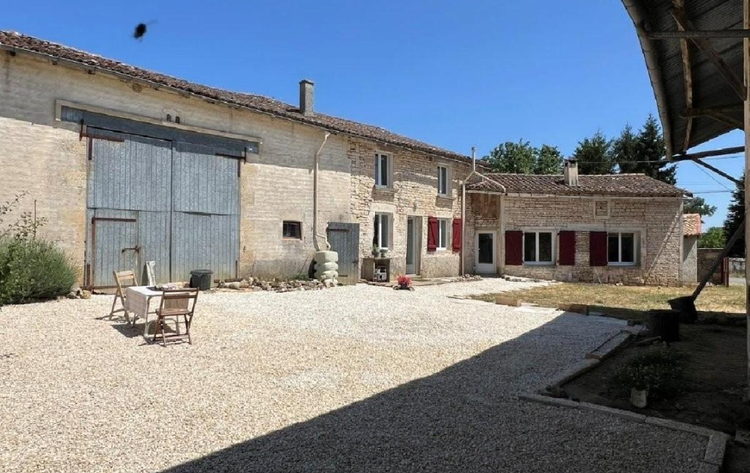 AGENCE TIC RUFFEC : Maison / Villa | SAUZE-VAUSSAIS (79190) | 154 m2 | 118 270 &euro; 