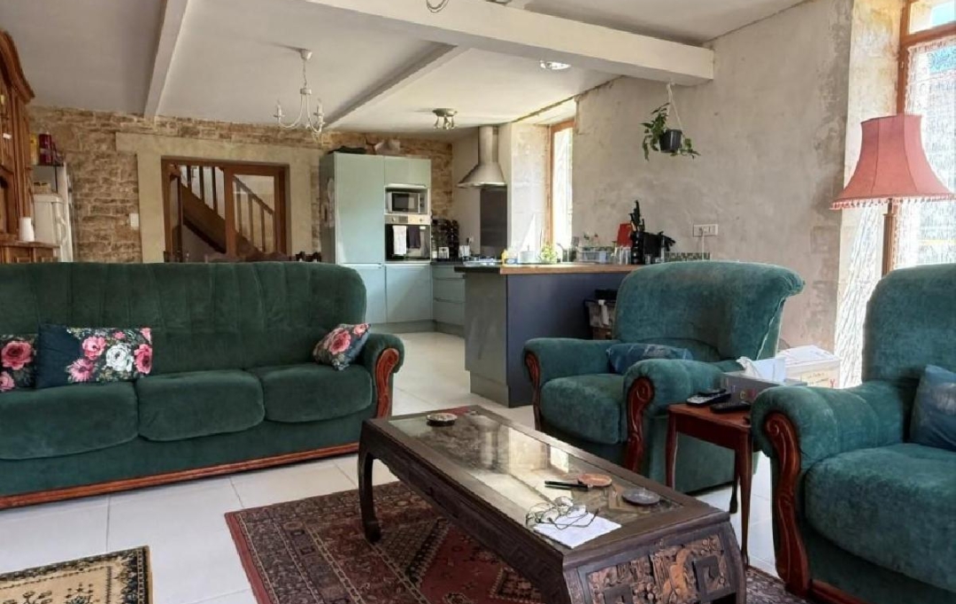 AGENCE TIC RUFFEC : Maison / Villa | AUNAC (16460) | 168 m2 | 167 000 &euro; 