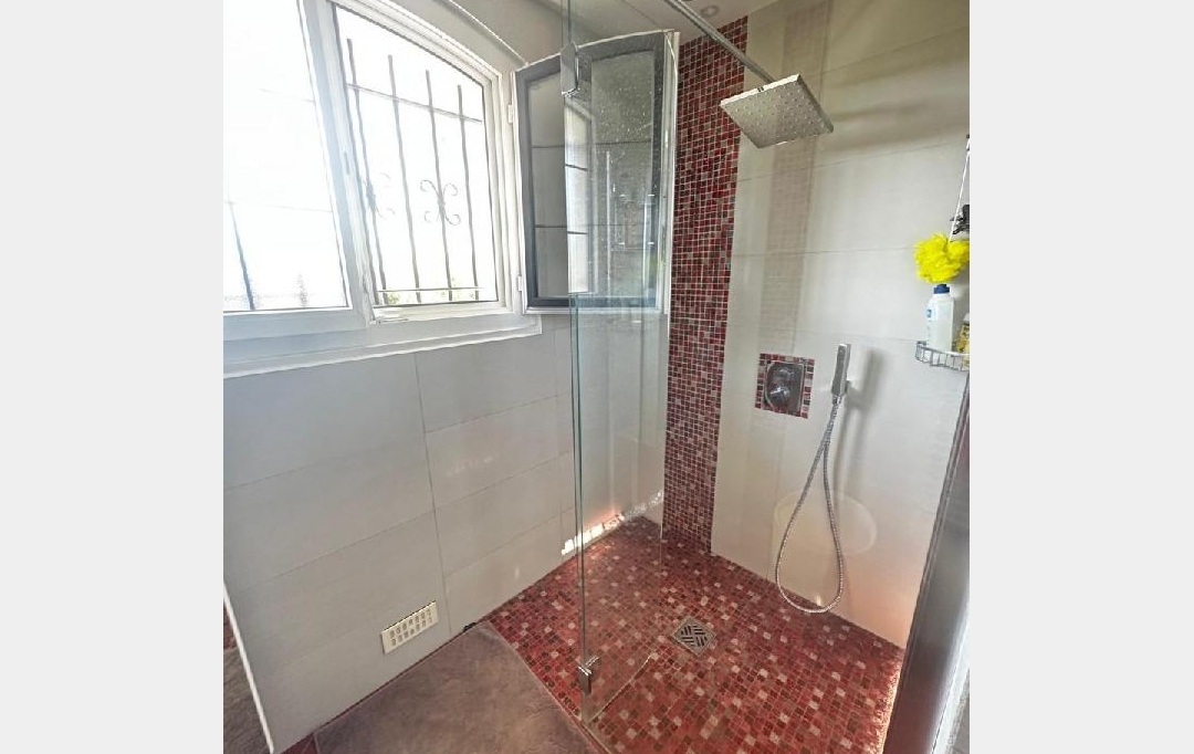 AGENCE TIC RUFFEC : Maison / Villa | NOISEAU (94880) | 120 m2 | 520 000 € 