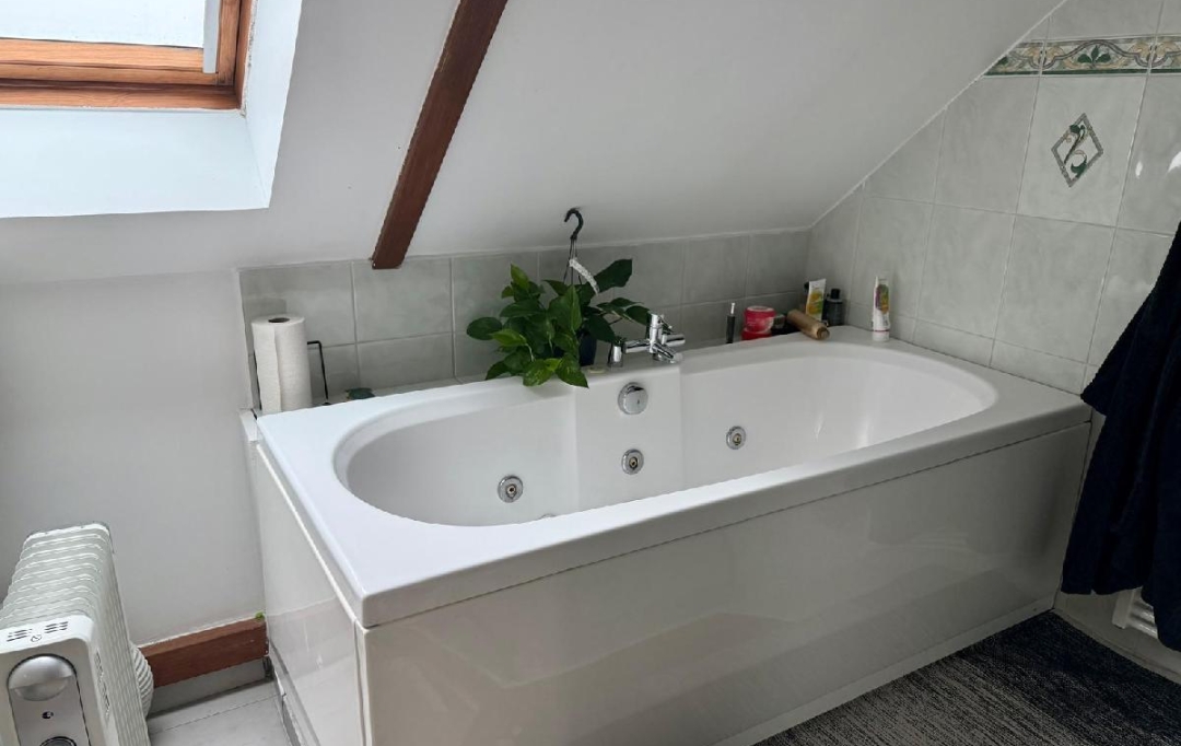 AGENCE TIC RUFFEC : Maison / Villa | VILLECRESNES (94440) | 103 m2 | 440 000 € 