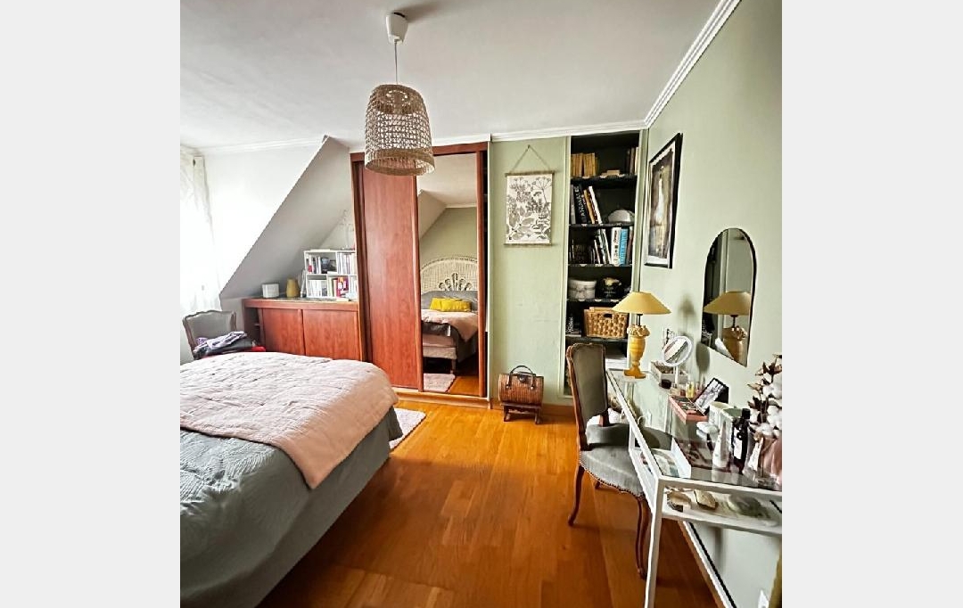 AGENCE TIC RUFFEC : Maison / Villa | NOISEAU (94880) | 131 m2 | 450 000 € 