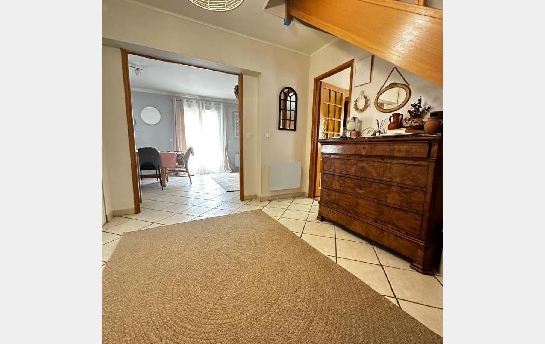 AGENCE TIC RUFFEC : Maison / Villa | NOISEAU (94880) | 131 m2 | 450 000 € 