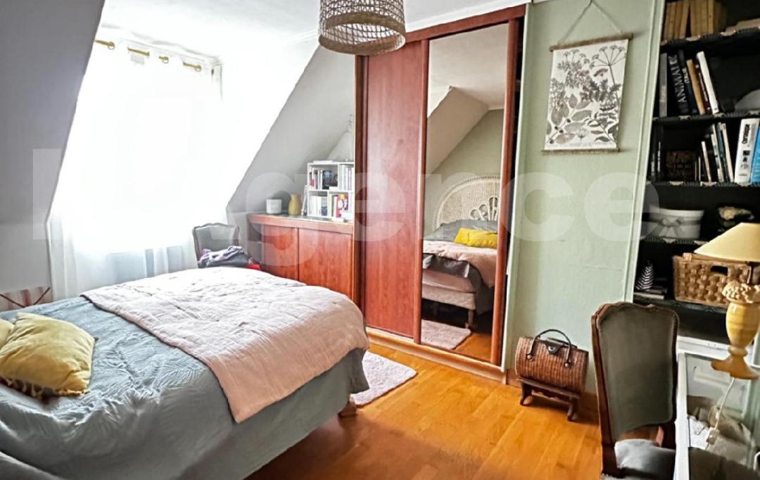 AGENCE TIC RUFFEC : Maison / Villa | NOISEAU (94880) | 131 m2 | 450 000 € 