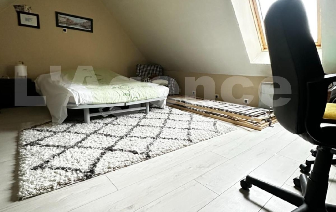 AGENCE TIC RUFFEC : Maison / Villa | NOISEAU (94880) | 131 m2 | 450 000 € 