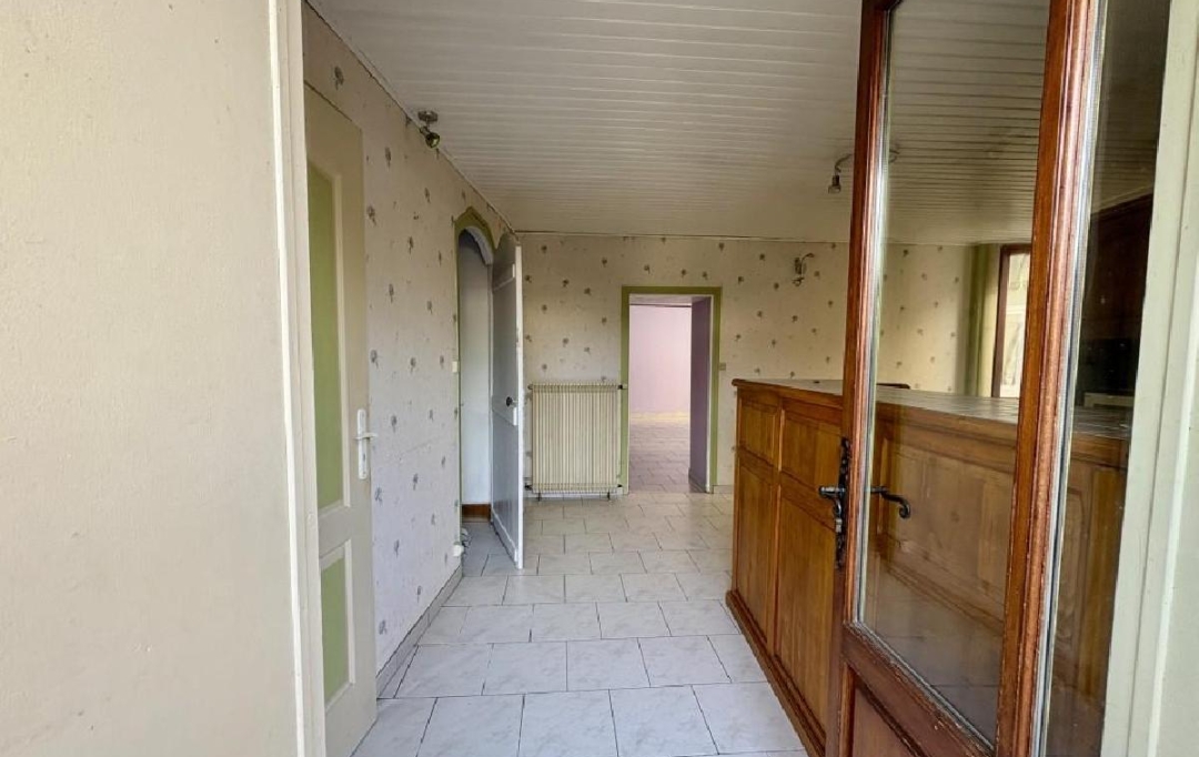 AGENCE TIC RUFFEC : Maison / Villa | AIGRE (16140) | 165 m2 | 99 950 € 