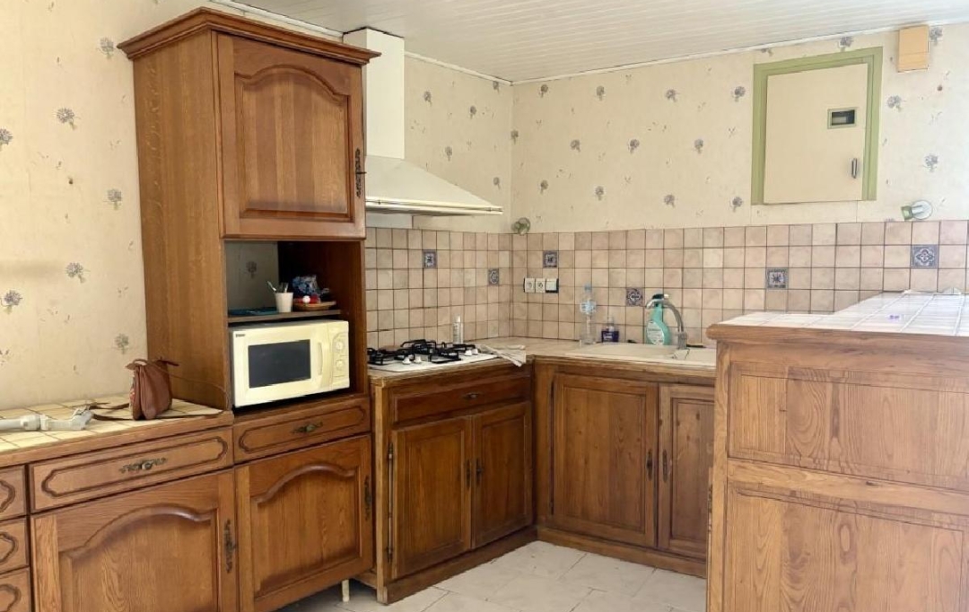 AGENCE TIC RUFFEC : Maison / Villa | AIGRE (16140) | 165 m2 | 99 950 € 