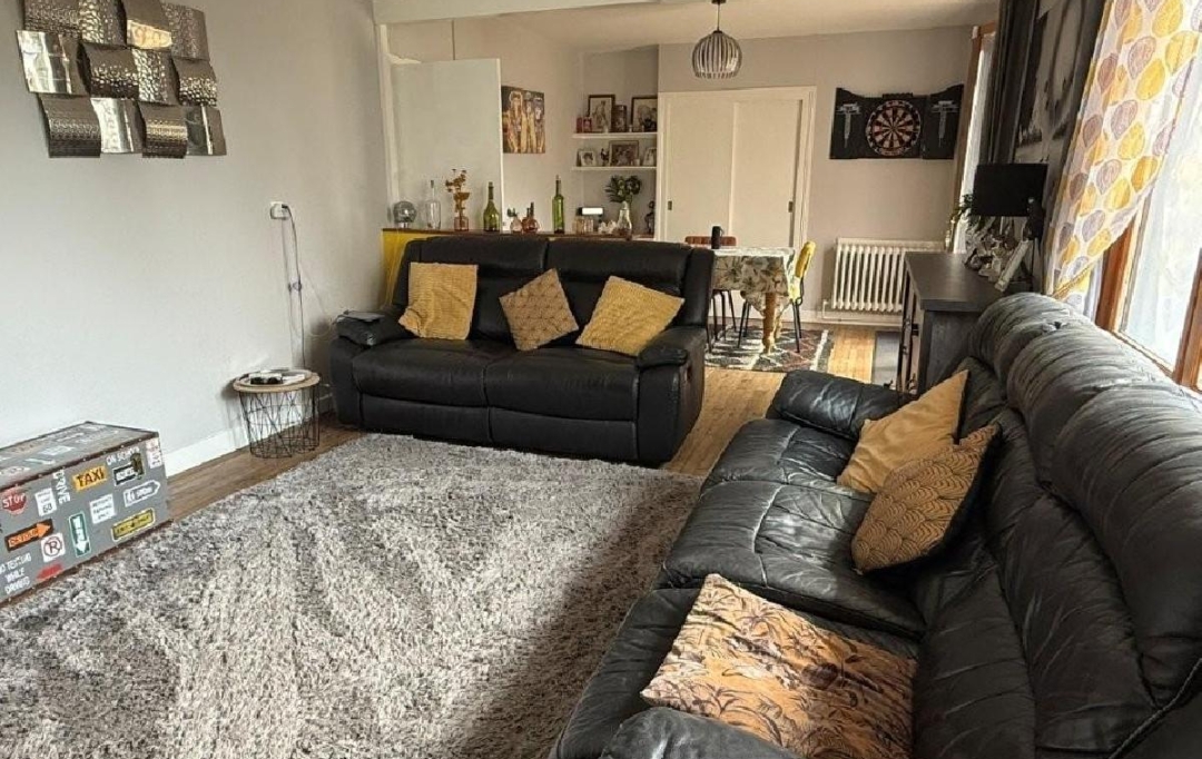 AGENCE TIC RUFFEC : Maison / Villa | CIVRAY (86400) | 81 m2 | 122 850 € 