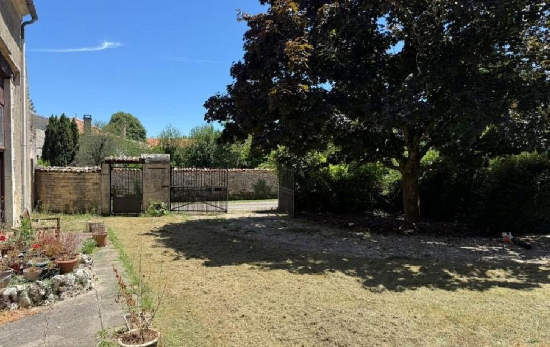 AGENCE TIC RUFFEC : Maison / Villa | VILLEFAGNAN (16240) | 183 m2 | 145 150 &euro; 
