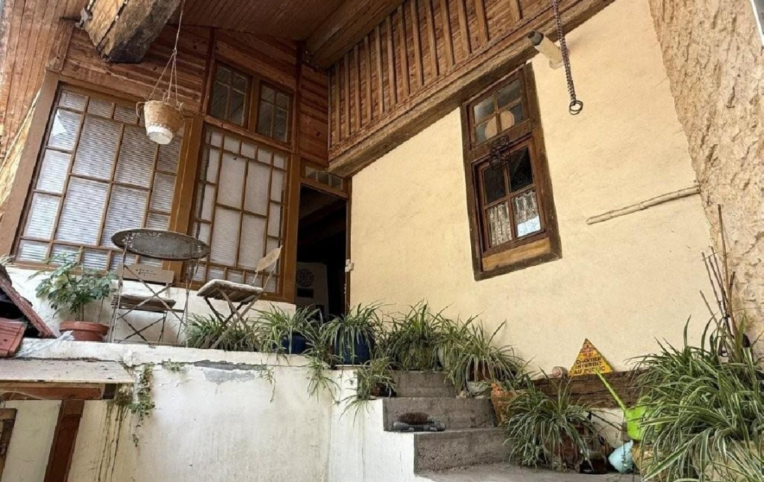 AGENCE TIC RUFFEC : Maison / Villa | RUFFEC (16700) | 103 m2 | 75 000 € 