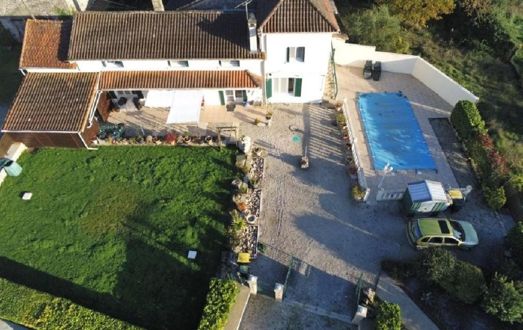 AGENCE TIC RUFFEC : Maison / Villa | MANSLE (16230) | 141 m2 | 223 400 &euro; 