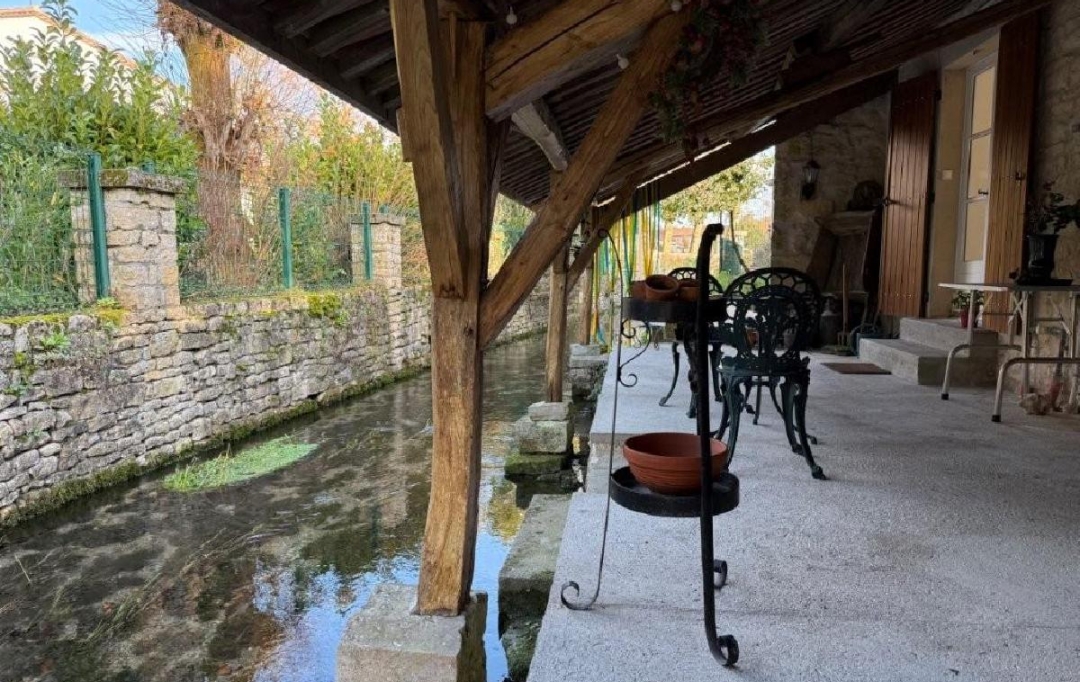 AGENCE TIC RUFFEC : Maison / Villa | RUFFEC (16700) | 106 m2 | 336 500 &euro; 