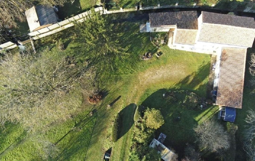 AGENCE TIC RUFFEC : Maison / Villa | RUFFEC (16700) | 106 m2 | 336 500 &euro; 