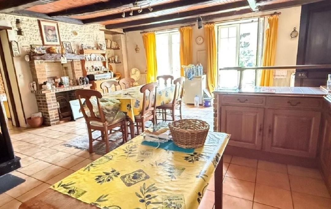 AGENCE TIC RUFFEC : Maison / Villa | RUFFEC (16700) | 192 m2 | 148 750 &euro; 