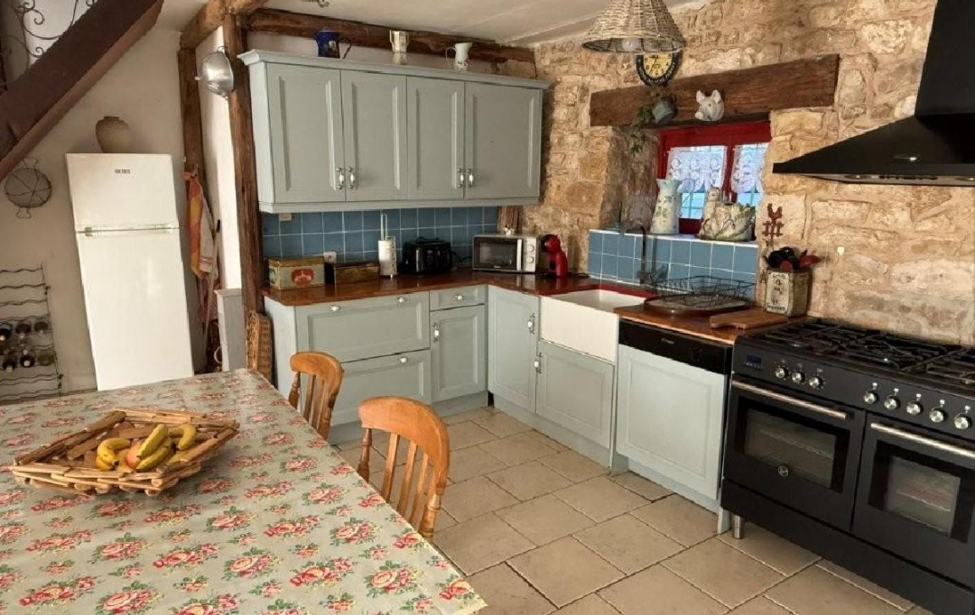 AGENCE TIC RUFFEC : Maison / Villa | SAUZE-VAUSSAIS (79190) | 155 m2 | 134 400 &euro; 