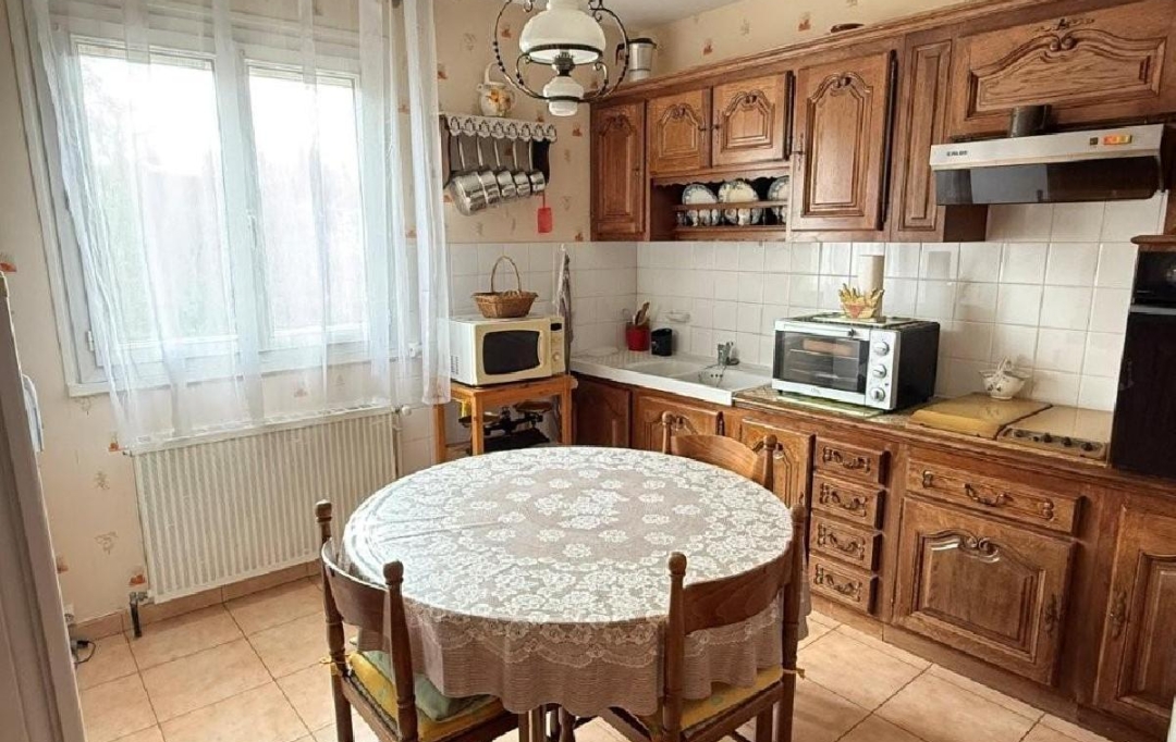 AGENCE TIC RUFFEC : Maison / Villa | RUFFEC (16700) | 136 m2 | 139 780 &euro; 