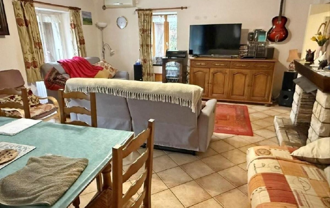 AGENCE TIC RUFFEC : Maison / Villa | NANTEUIL-EN-VALLEE (16700) | 125 m2 | 170 200 &euro; 