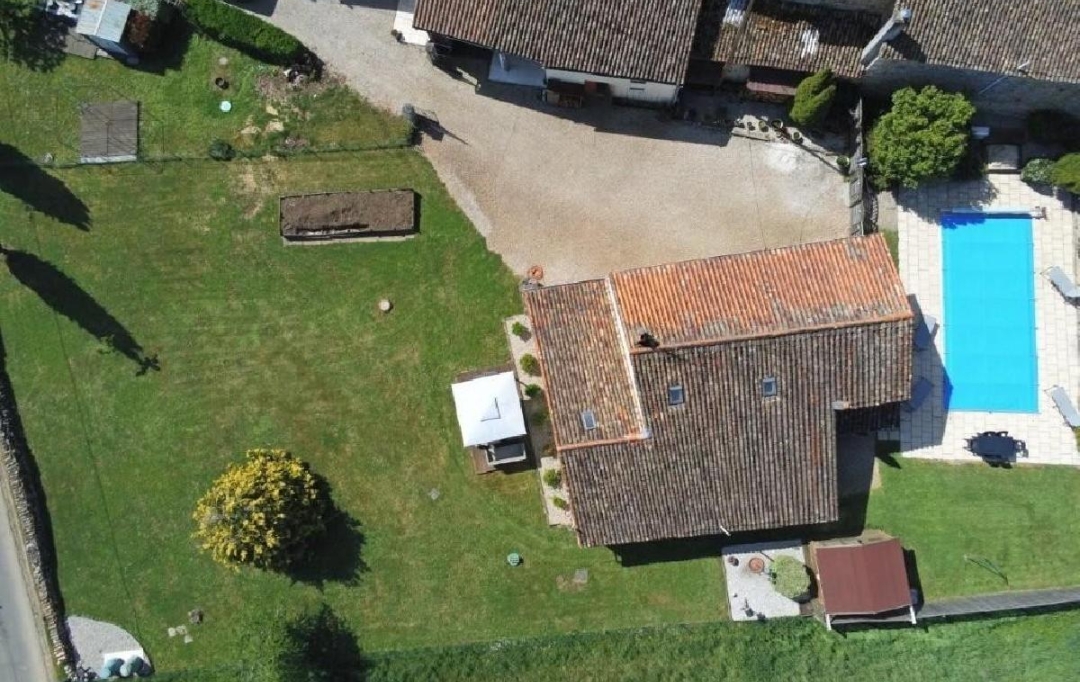 AGENCE TIC RUFFEC : Maison / Villa | SAUZE-VAUSSAIS (79190) | 166 m2 | 196 800 &euro; 