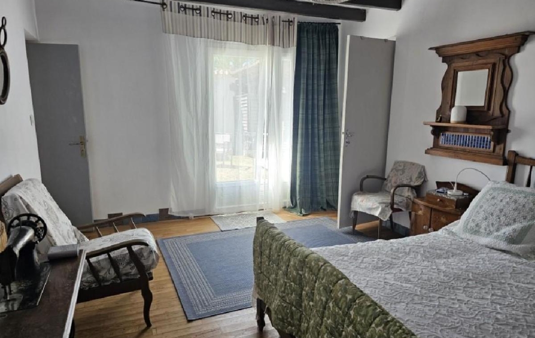 AGENCE TIC RUFFEC : Maison / Villa | NANTEUIL-EN-VALLEE (16700) | 78 m2 | 65 000 &euro; 