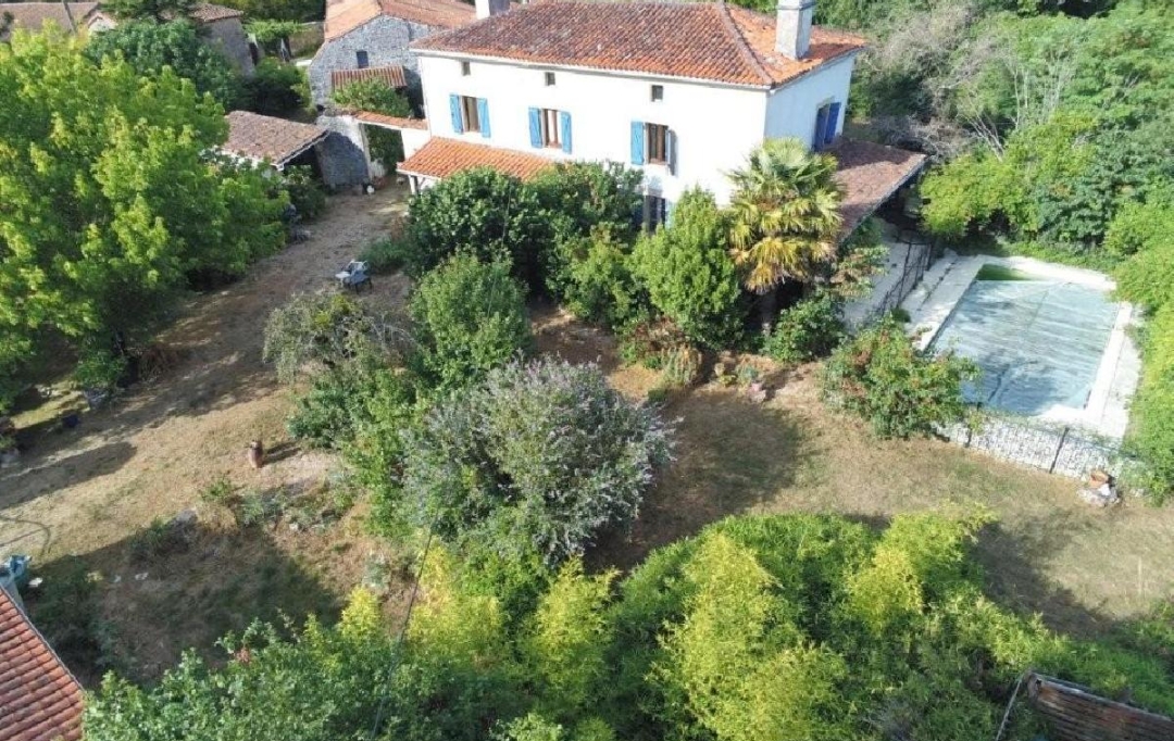 AGENCE TIC RUFFEC : Maison / Villa | MANSLE (16230) | 178 m2 | 223 400 &euro; 