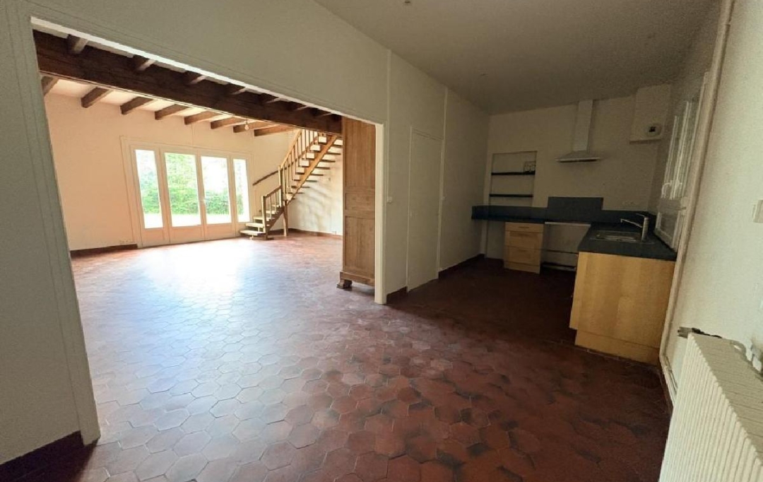 AGENCE TIC RUFFEC : Maison / Villa | AUNAC (16460) | 146 m2 | 143 600 &euro; 