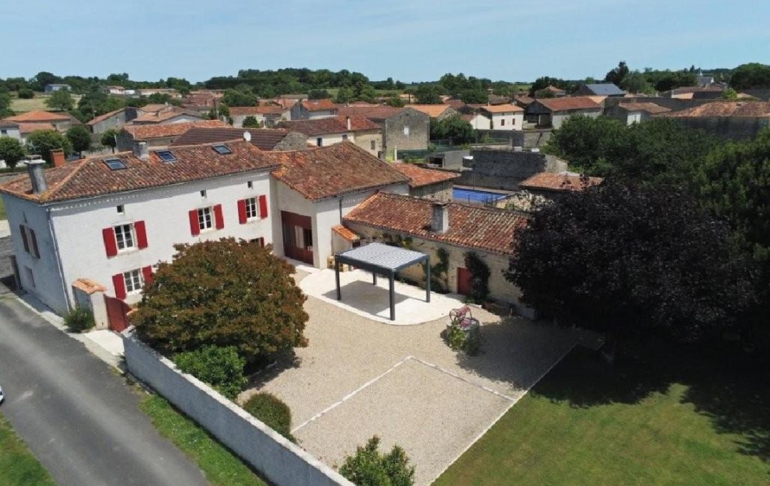 AGENCE TIC RUFFEC : Maison / Villa | AIGRE (16140) | 214 m2 | 276 500 &euro; 