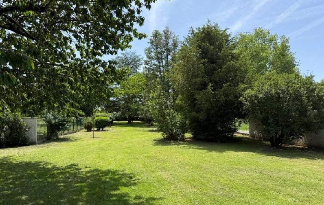 AGENCE TIC RUFFEC : Maison / Villa | AIGRE (16140) | 214 m2 | 276 500 &euro; 