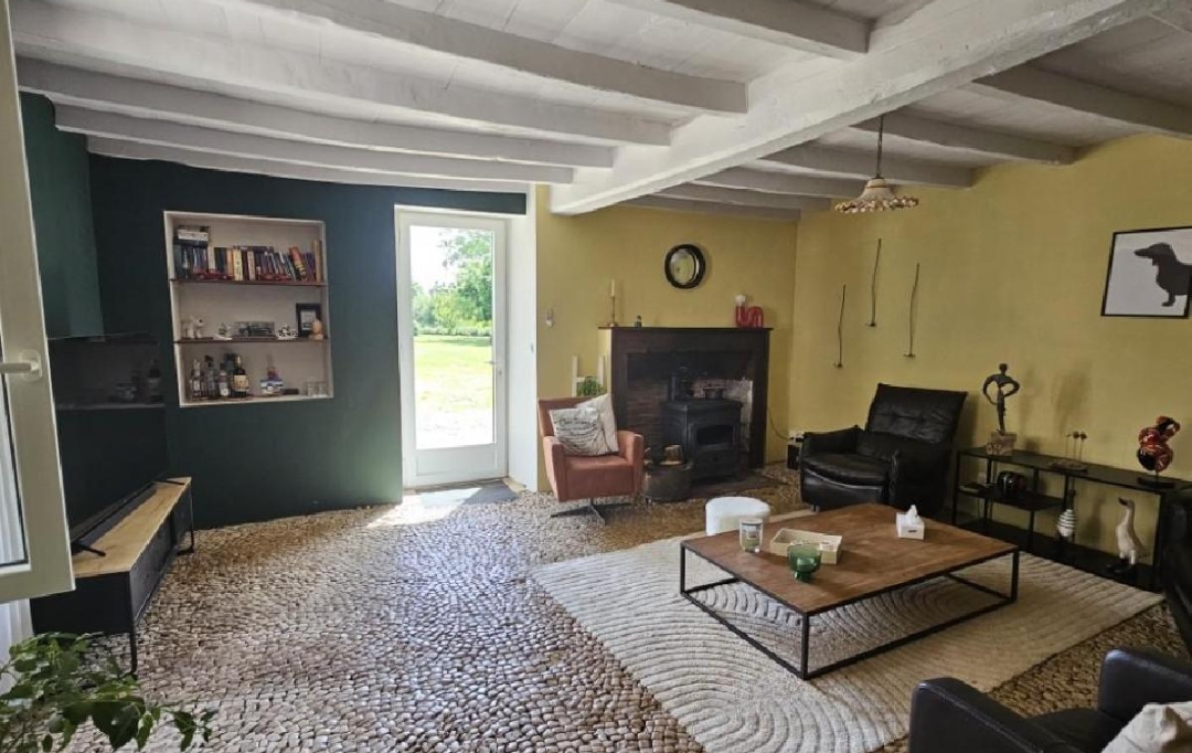 AGENCE TIC RUFFEC : Maison / Villa | SAINT-CLAUD (16450) | 95 m2 | 175 530 &euro; 