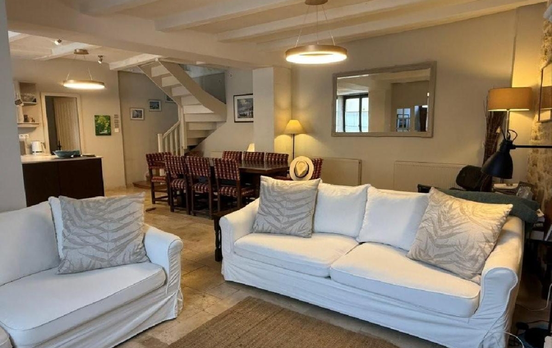 AGENCE TIC RUFFEC : Maison / Villa | NANTEUIL-EN-VALLEE (16700) | 284 m2 | 440 000 &euro; 