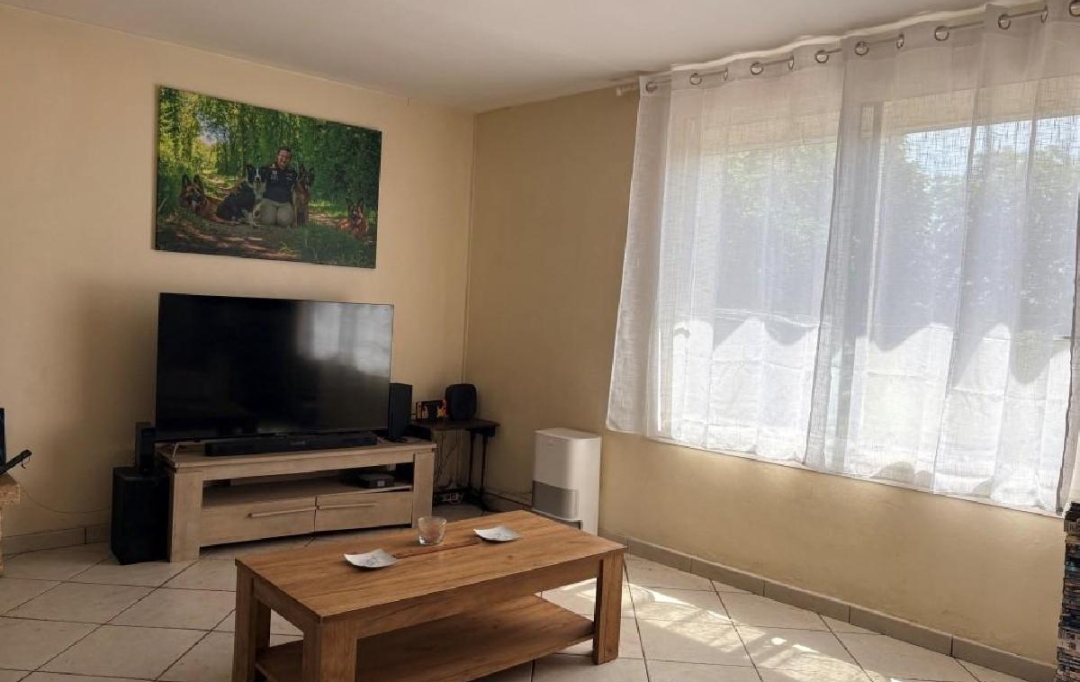 AGENCE TIC RUFFEC : Maison / Villa | NANTEUIL-EN-VALLEE (16700) | 106 m2 | 134 400 &euro; 