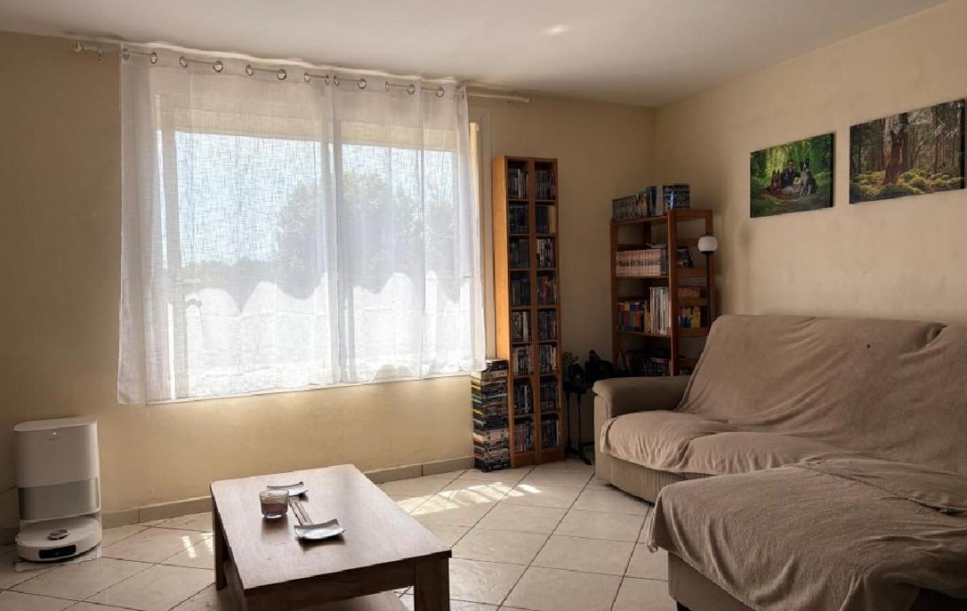 AGENCE TIC RUFFEC : Maison / Villa | NANTEUIL-EN-VALLEE (16700) | 106 m2 | 134 400 &euro; 
