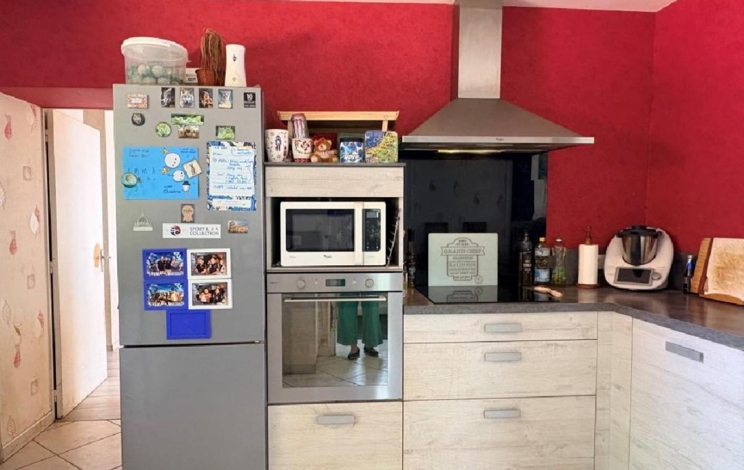 AGENCE TIC RUFFEC : Maison / Villa | NANTEUIL-EN-VALLEE (16700) | 106 m2 | 134 400 &euro; 