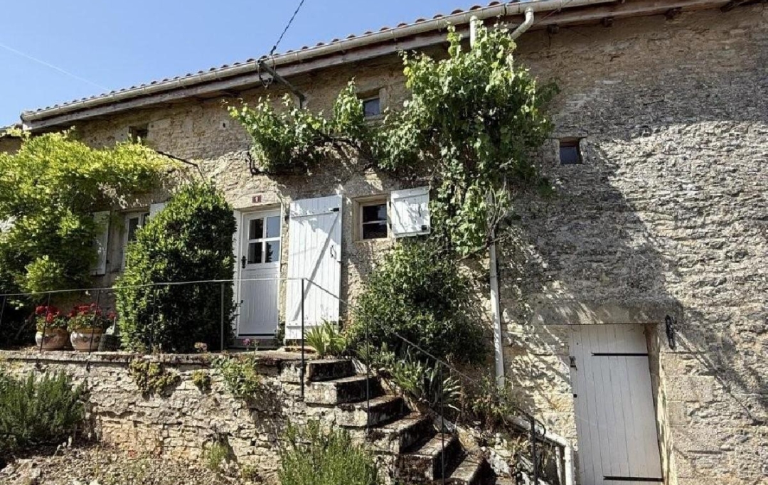 AGENCE TIC RUFFEC : Maison / Villa | NANTEUIL-EN-VALLEE (16700) | 100 m2 | 145 000 &euro; 