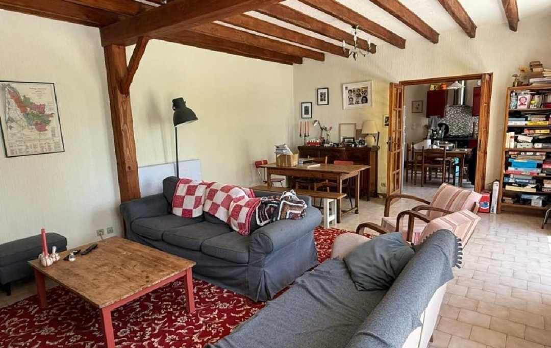 AGENCE TIC RUFFEC : Maison / Villa | NANTEUIL-EN-VALLEE (16700) | 216 m2 | 170 200 &euro; 