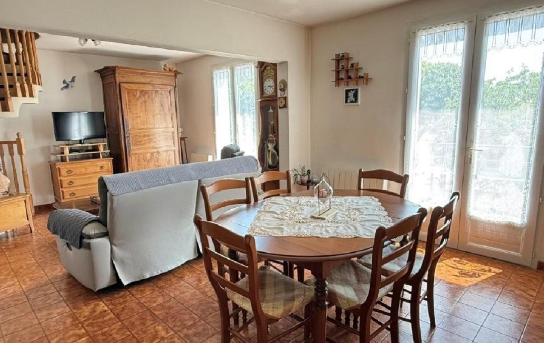 AGENCE TIC RUFFEC : Maison / Villa | VILLEFAGNAN (16240) | 122 m2 | 170 200 &euro; 