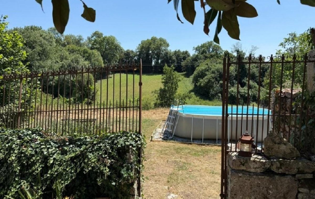 AGENCE TIC RUFFEC : Maison / Villa | RUFFEC (16700) | 140 m2 | 271 270 &euro; 