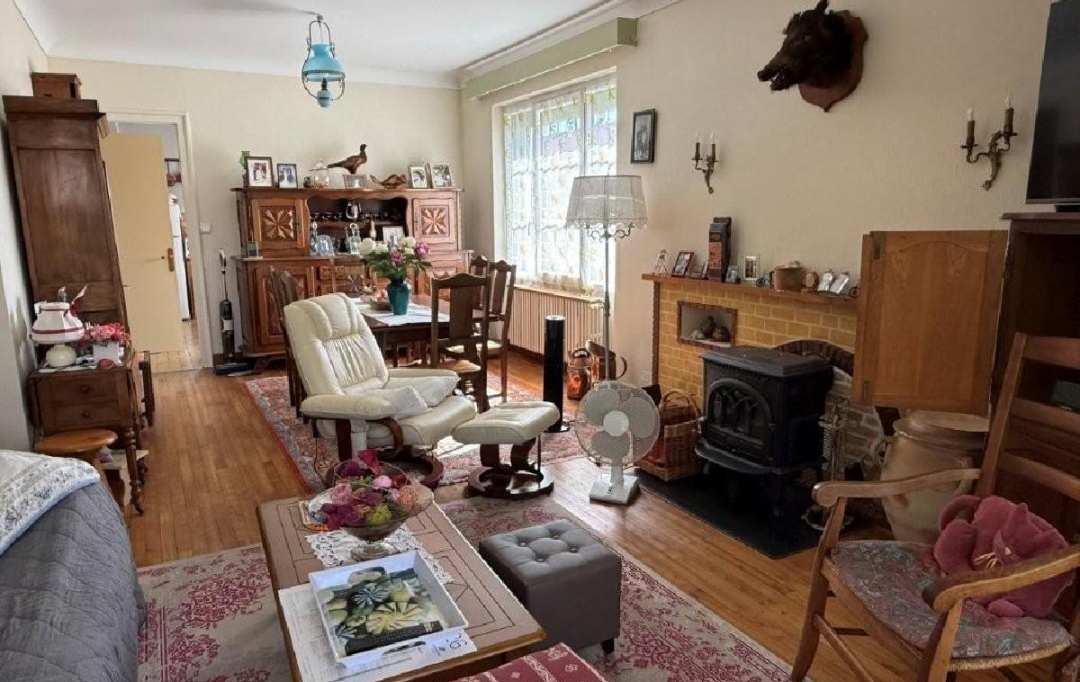 AGENCE TIC RUFFEC : Maison / Villa | CIVRAY (86400) | 147 m2 | 149 950 &euro; 