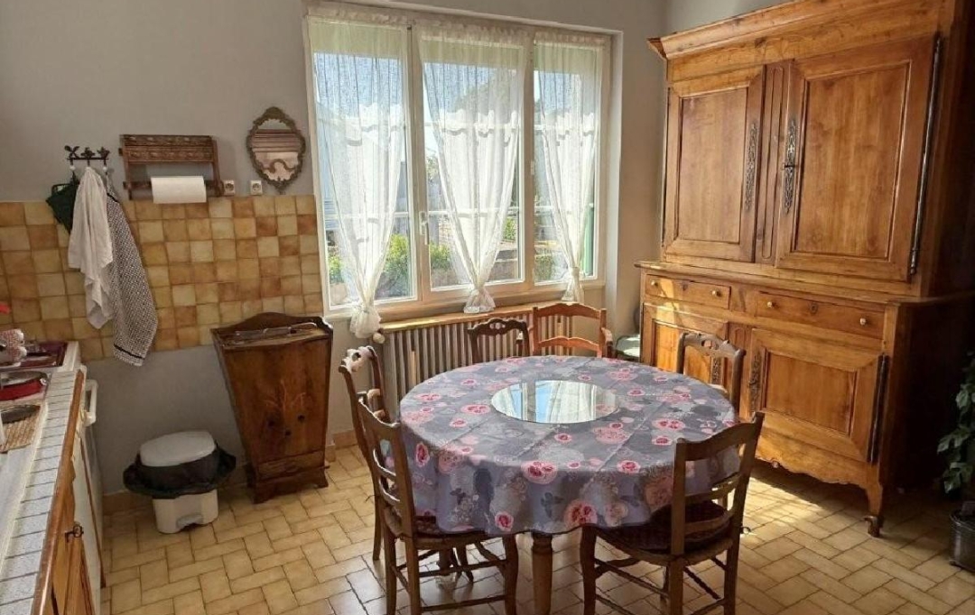 AGENCE TIC RUFFEC : Maison / Villa | CIVRAY (86400) | 147 m2 | 149 950 &euro; 