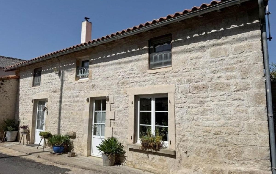 AGENCE TIC RUFFEC : Maison / Villa | VILLEFAGNAN (16240) | 275 m2 | 276 595 &euro; 