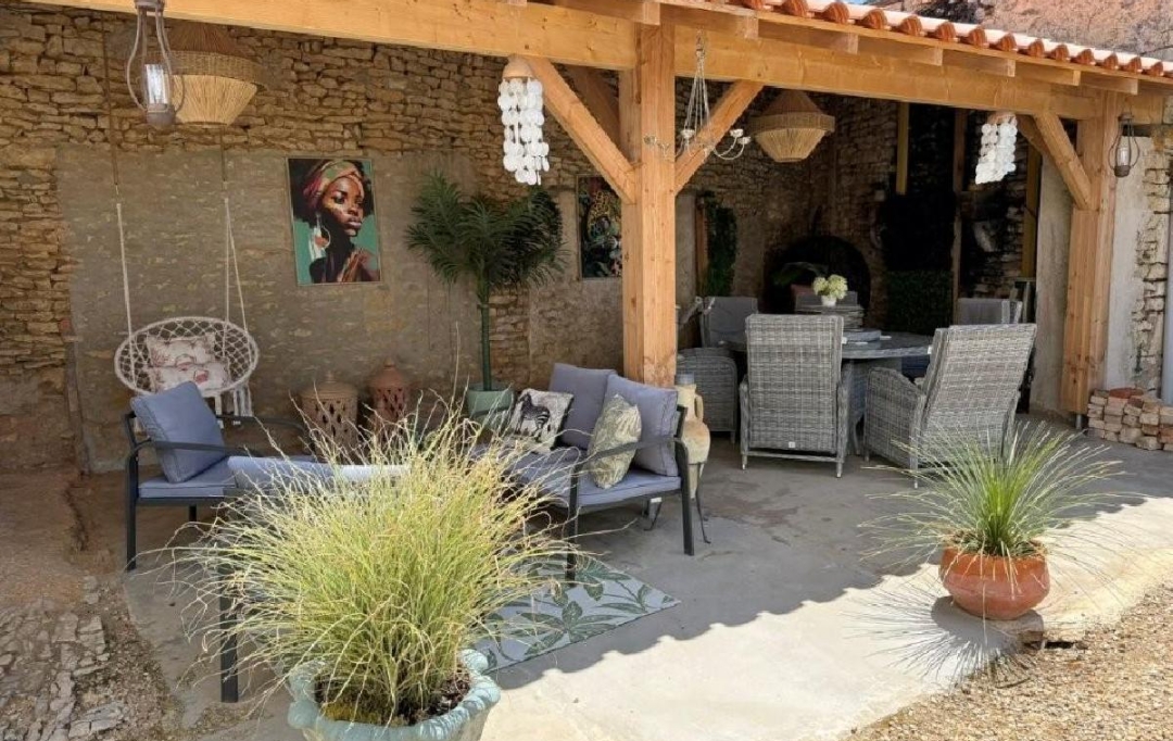 AGENCE TIC RUFFEC : Maison / Villa | CIVRAY (86400) | 227 m2 | 249 950 &euro; 