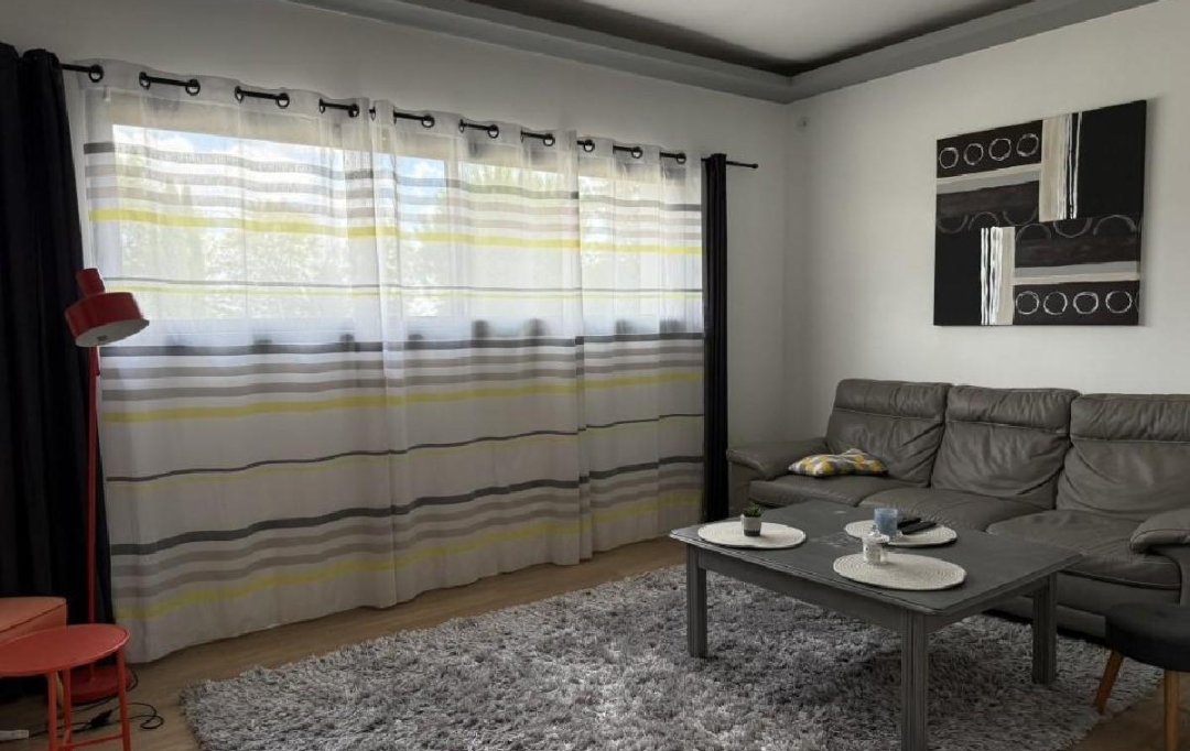 AGENCE TIC RUFFEC : Maison / Villa | RUFFEC (16700) | 257 m2 | 399 950 &euro; 