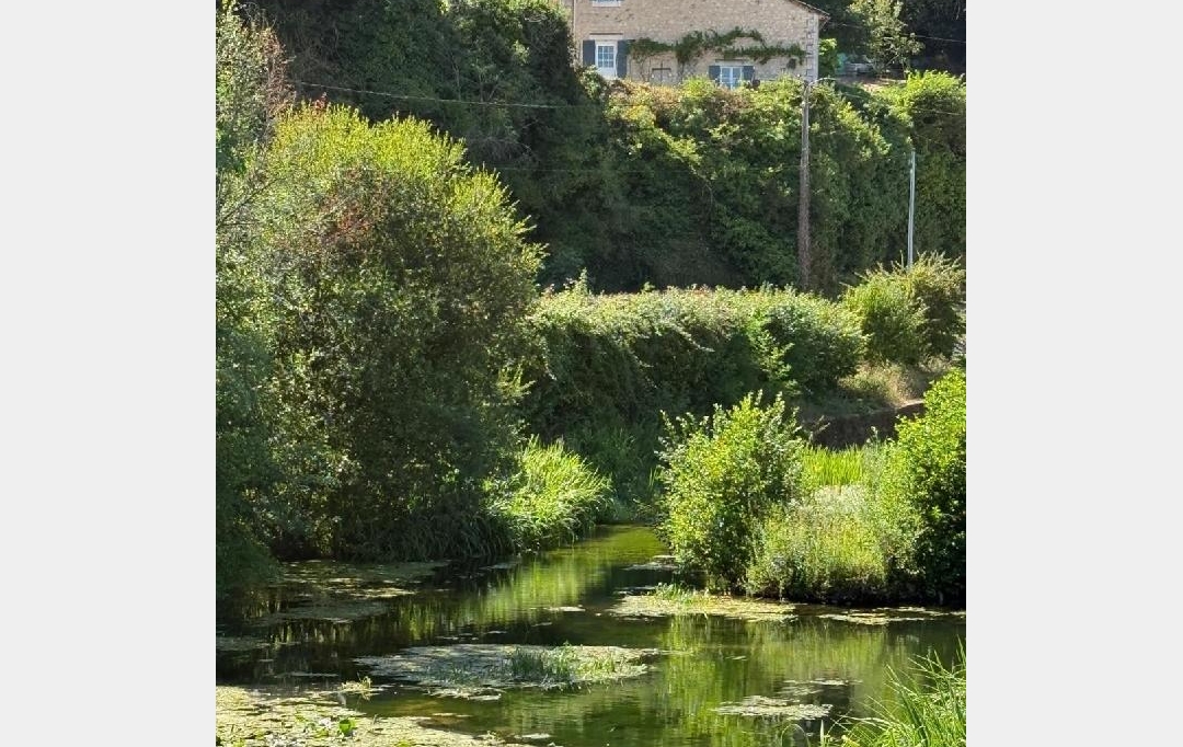 AGENCE TIC RUFFEC : Maison / Villa | CIVRAY (86400) | 152 m2 | 223 000 &euro; 