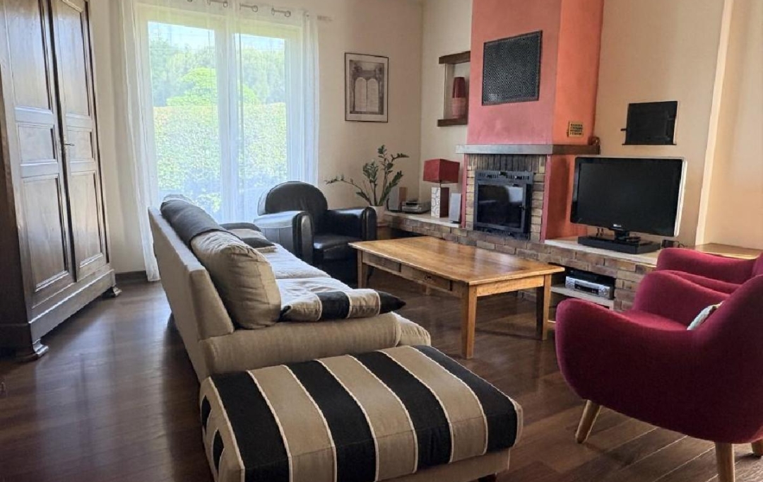 AGENCE TIC RUFFEC : Maison / Villa | RUFFEC (16700) | 105 m2 | 207 440 &euro; 