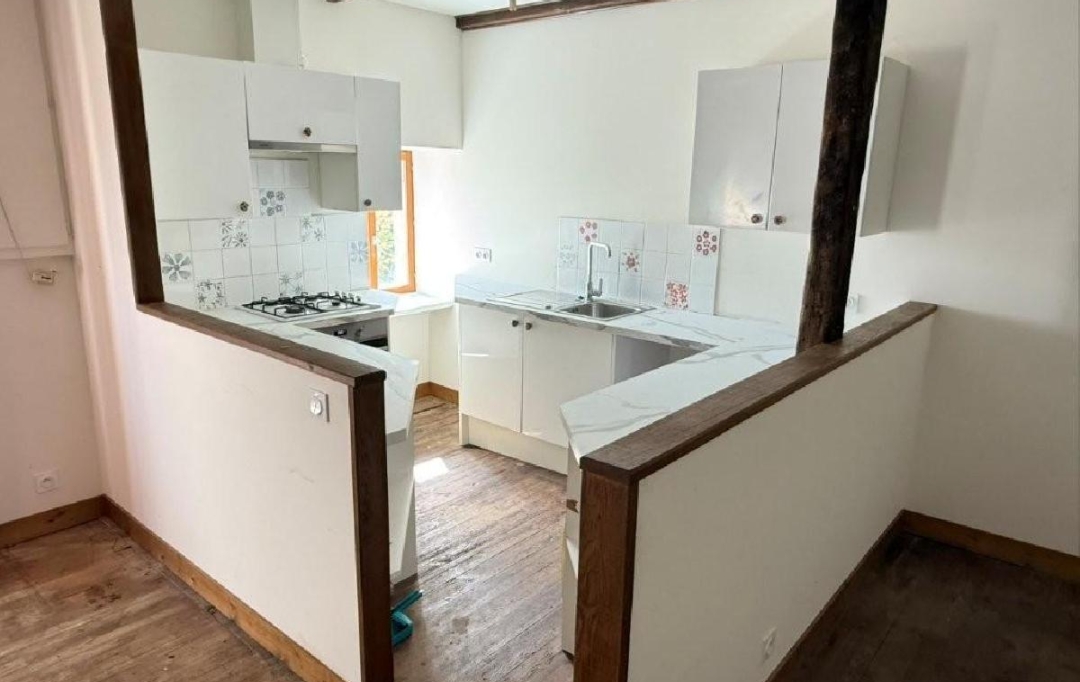 AGENCE TIC RUFFEC : Maison / Villa | CHAMPAGNE-MOUTON (16350) | 80 m2 | 49 950 &euro; 