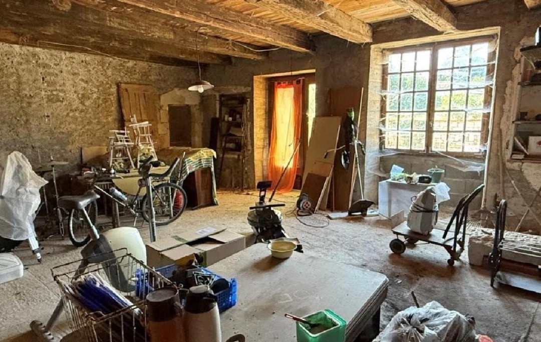 AGENCE TIC RUFFEC : Maison / Villa | VILLEFAGNAN (16240) | 181 m2 | 60 000 &euro; 