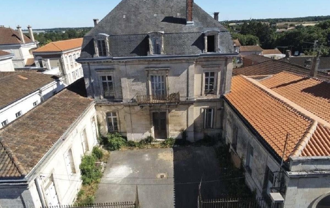 AGENCE TIC RUFFEC : Maison / Villa | RUFFEC (16700) | 49 m2 | 180 850 &euro; 