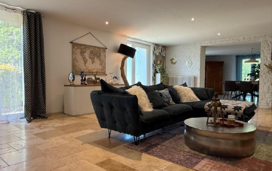 AGENCE TIC RUFFEC : Maison / Villa | SAUZE-VAUSSAIS (79190) | 149 m2 | 228 700 &euro; 